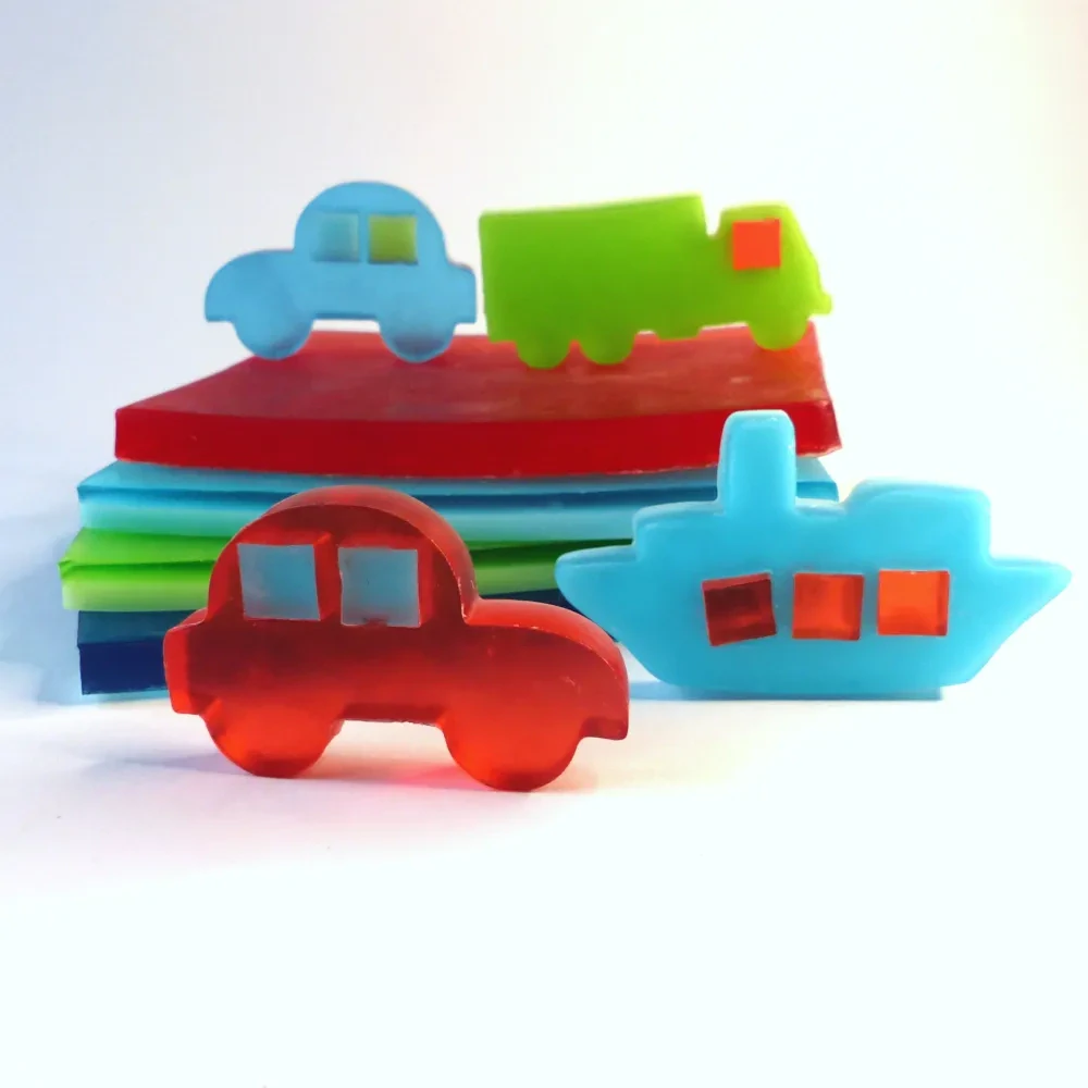 Kreativní sada pro výrobu originálních mýdel DOPRAVA