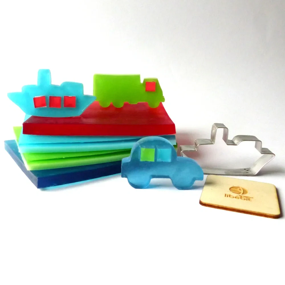 Kreativní sada pro výrobu originálních mýdel DOPRAVA